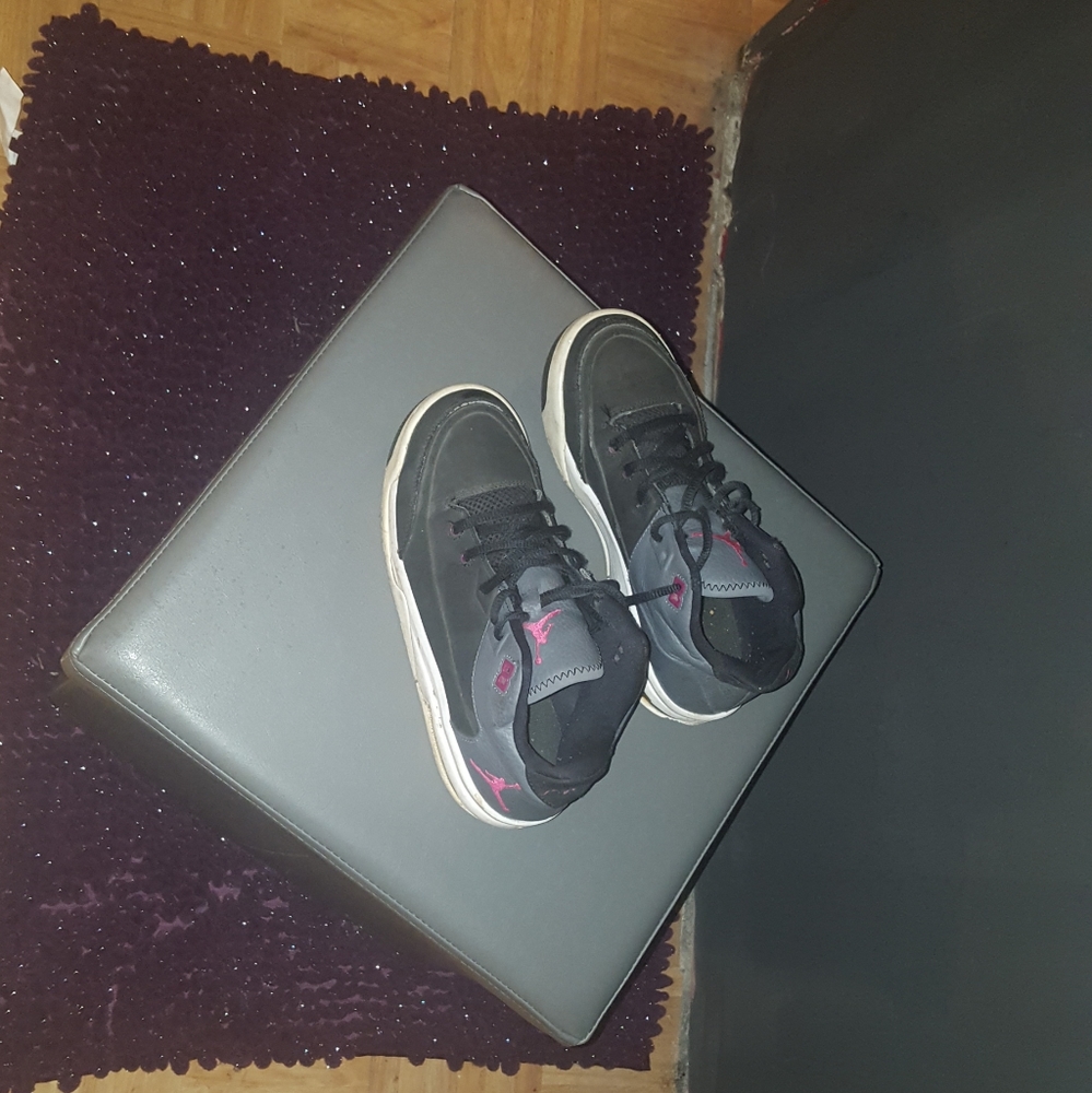 Retro jordans 4